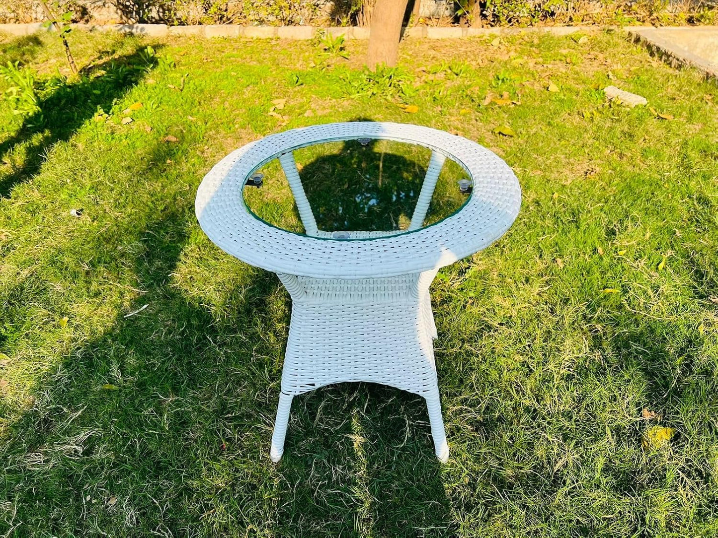 Vallez Outdoor Patio Set| Durable Garden Furniture-4 Chairs + 1 Table White